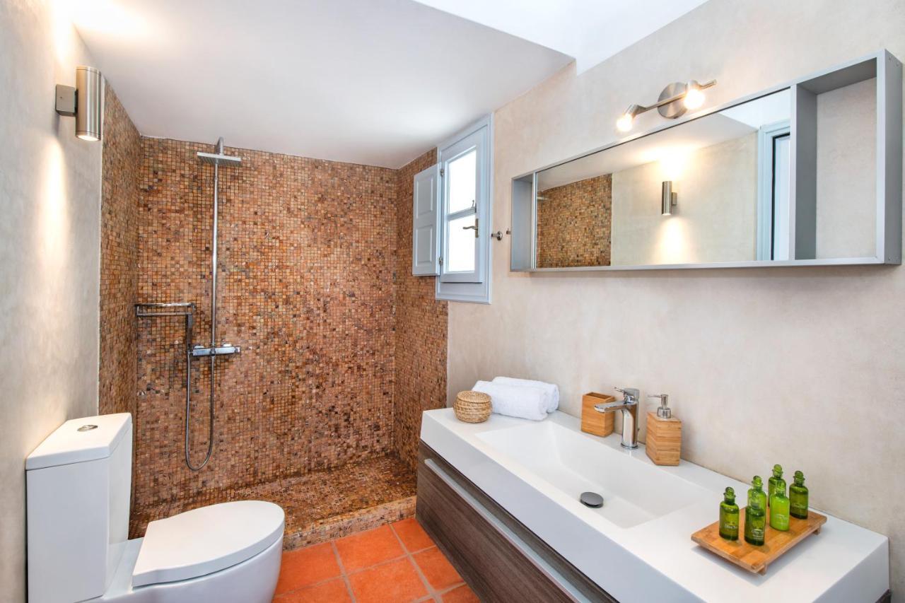 Indigo Luxury Mansion Villa Karterados  Bagian luar foto